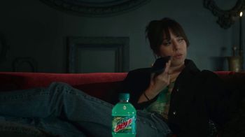 Mountain Dew: Teaser: Aubrey Plaza Gets Her Flowers